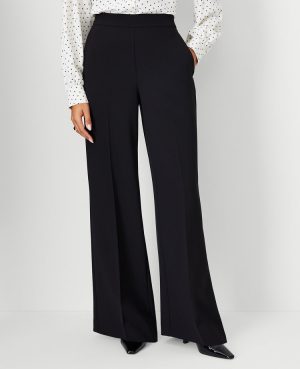 The Wide-Leg Pant in Fluid Crepe