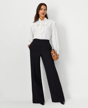 The Wide-Leg Pant in Fluid Crepe