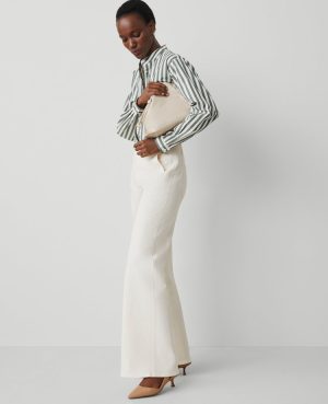 The Petite Seamed Wide-Leg Jean