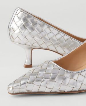 Nip Toe Kitten Heel Pumps