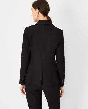 The Fitted Double Breasted Blazer in Bi-Stretch