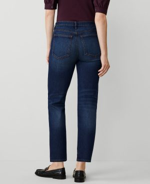 Petite Straight Jean – Curvy Fit