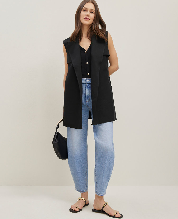 The Petite Barrel Jean