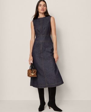 Weekend Collection Crew Neck Flare Midi Dress