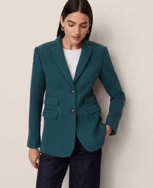 The Greenwich Blazer