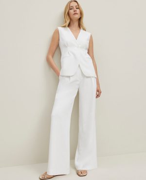 The Petite Wide-Leg Pant in Crinkle Crepe