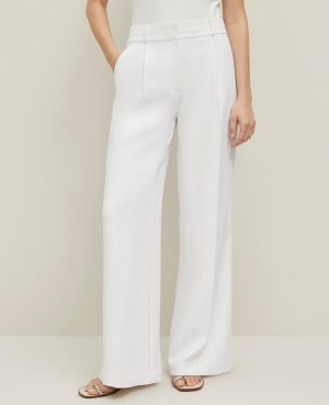 The Petite Wide-Leg Pant in Crinkle Crepe