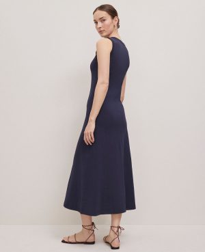 Petite Weekend Collection Fluted Maxi Dress