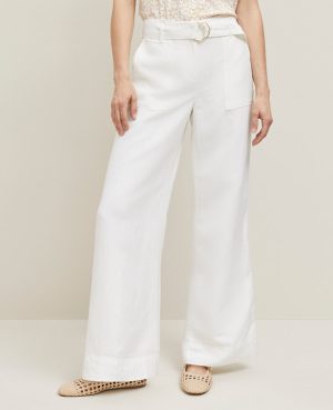 The Belted Wide-Leg Pant in Linen Blend &mdash; Curvy Fit