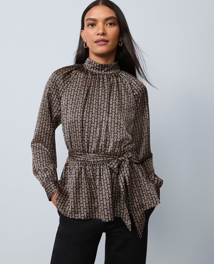 Petite Chain Link Print Tie Waist Blouse